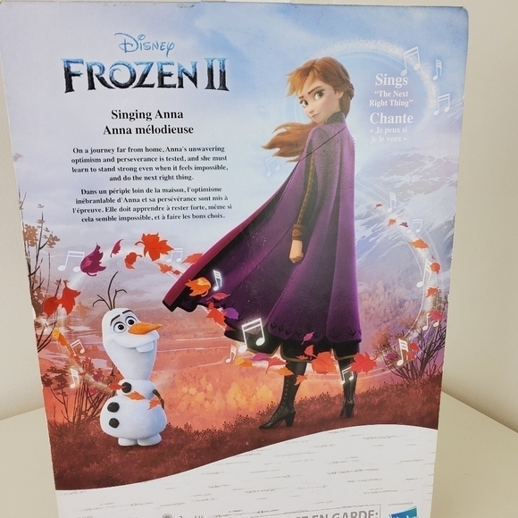 FROZEN 2 singing Anna Fashion Doll NEW never used - Picture 10 of 12